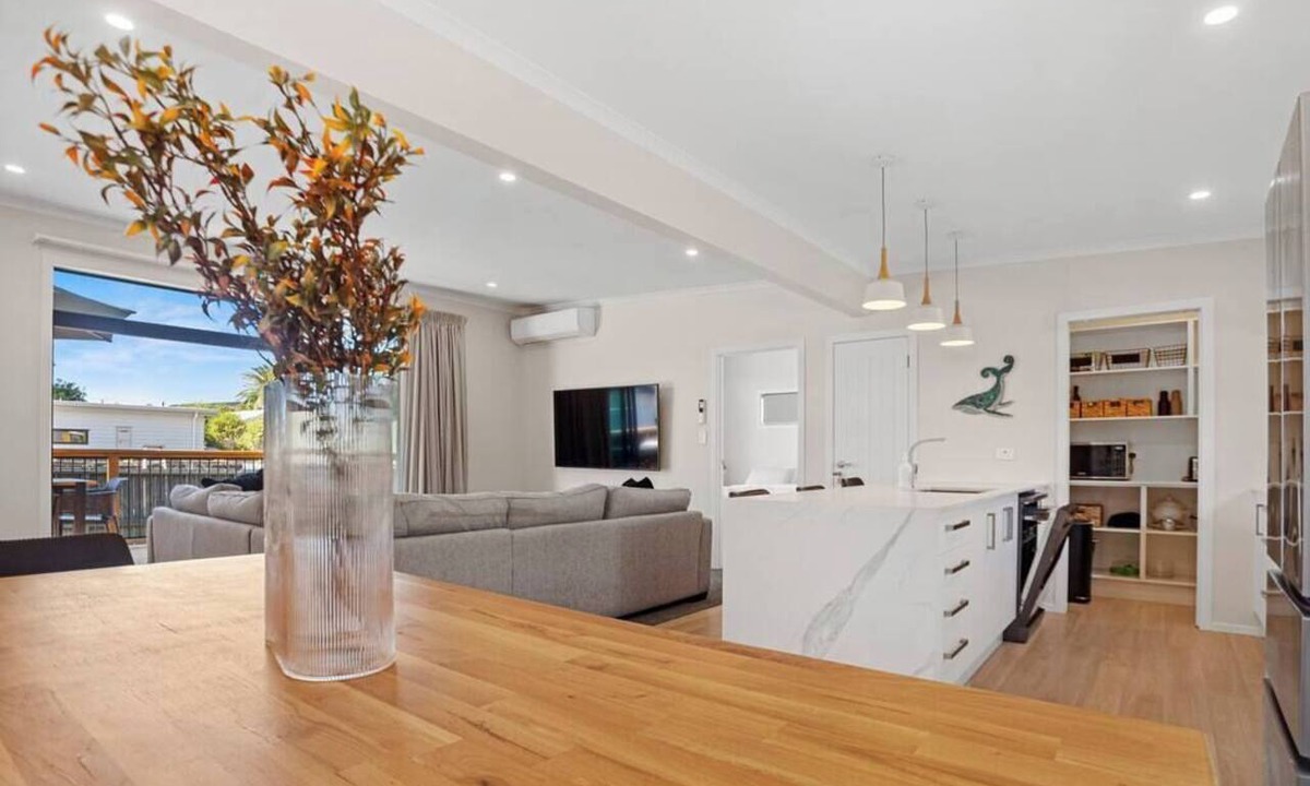 Waihi Beach House | Another on Leo!