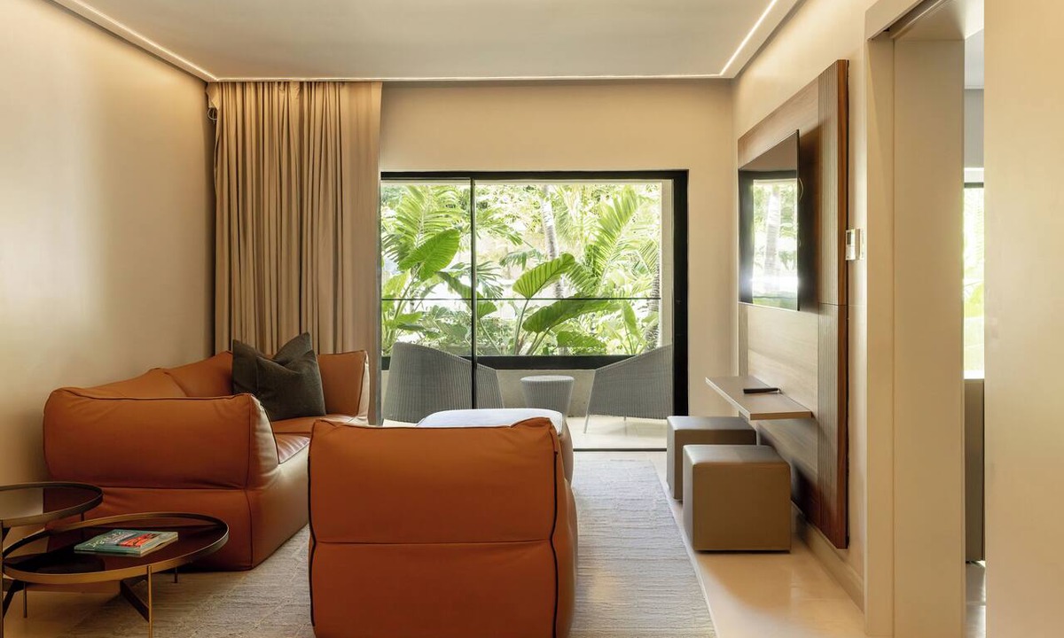 Bridgetown Hotel | Blue Monkey Hotel & Beach Club