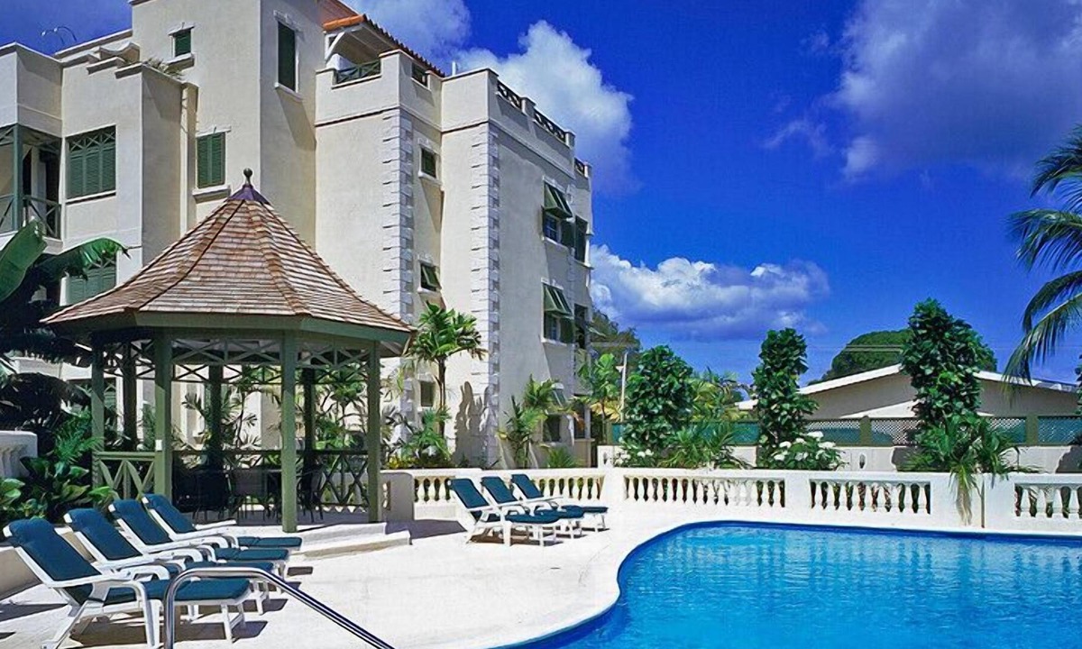 Prospect House | Contemporary three bedroom condo with a Caribbean flair