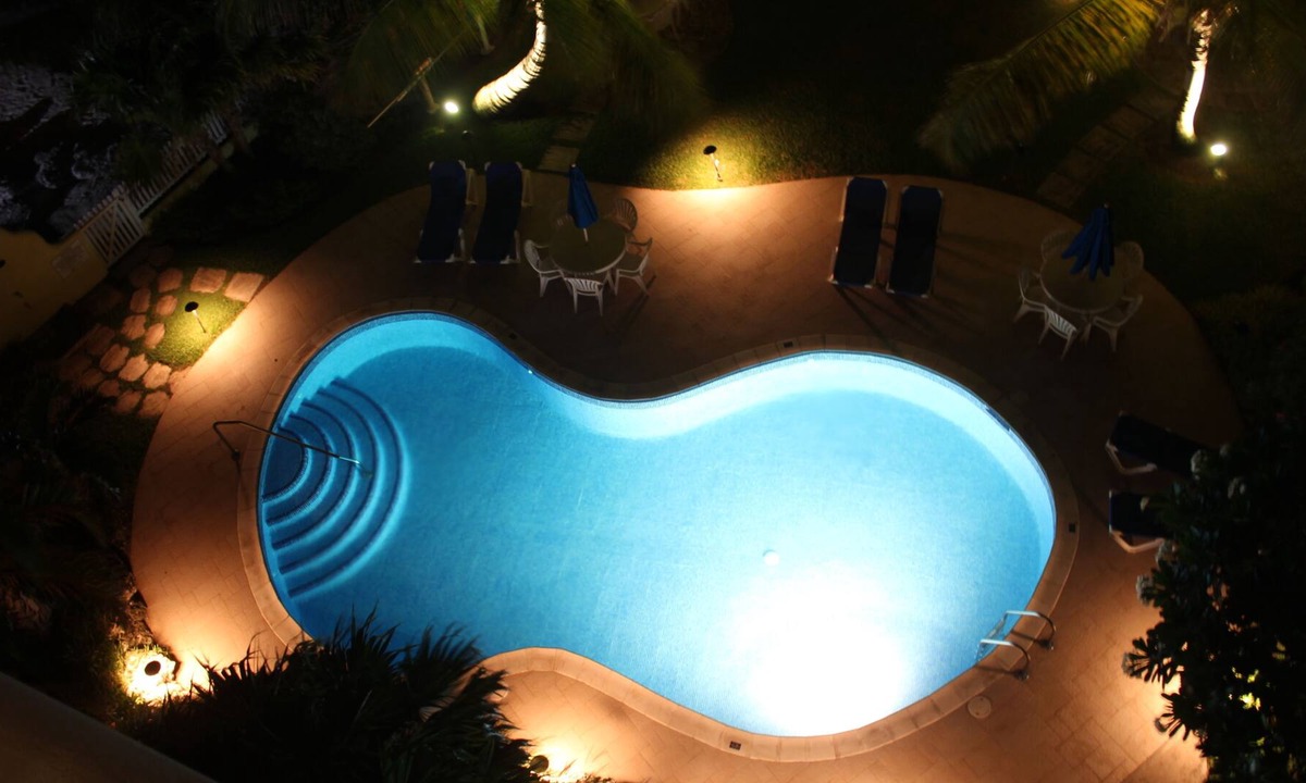Welches Apartment | Maxwell Beach Villas