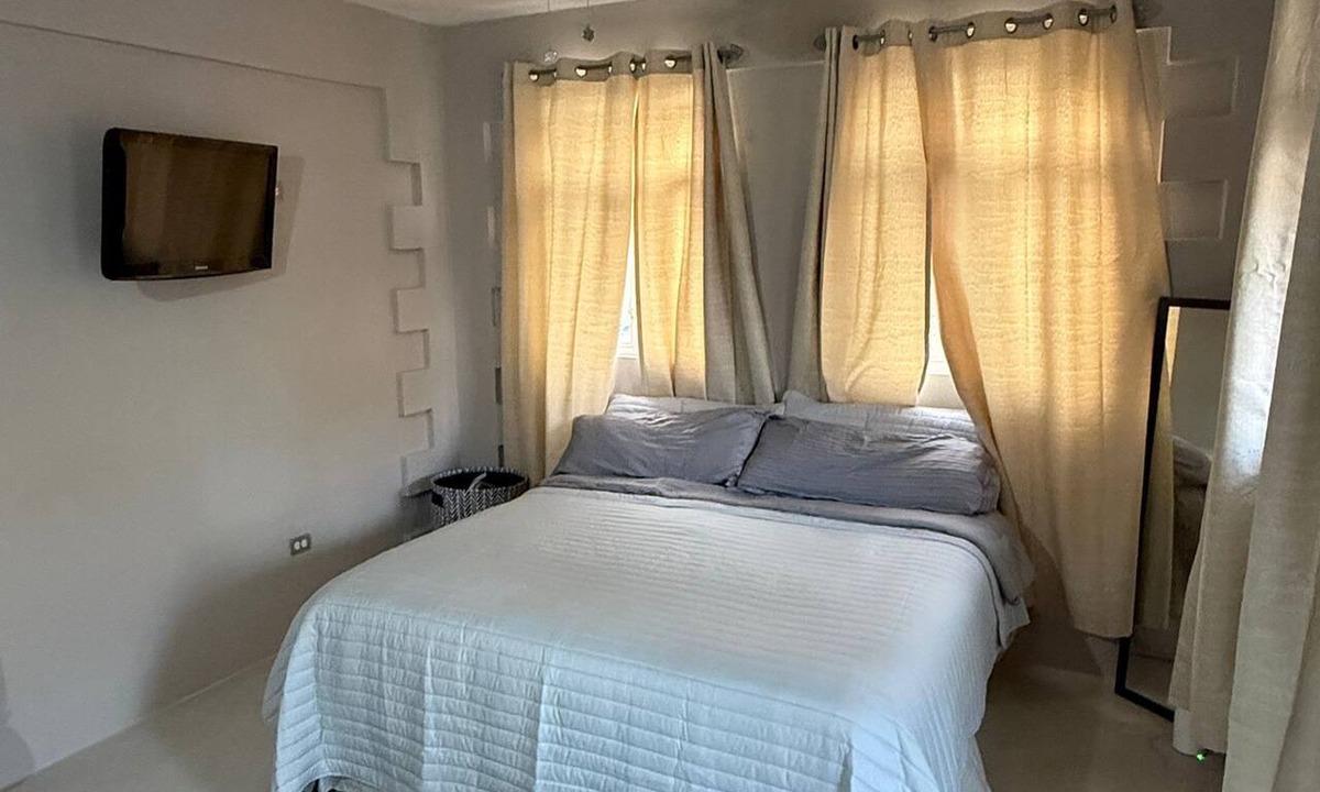 Clapham Apartment | Short Term Embassy Studio Rental - Economical