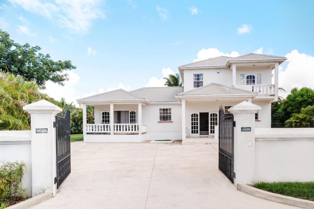 Top Rock House | Spacious 3 bedroom holiday home, perfect getaway