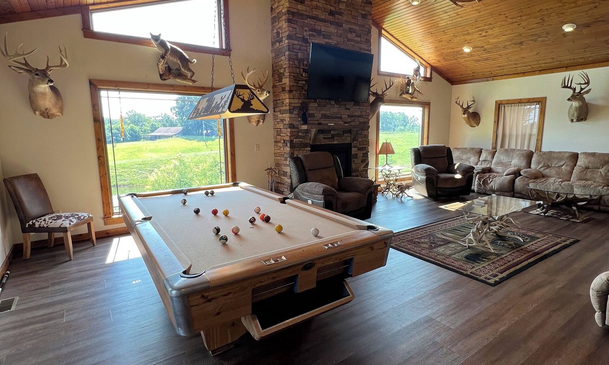 Adair Cabin | Wilderness Lodge Getaway