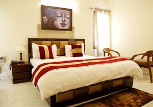 27 m² Private room ∙ 8 bedrooms ∙ 3 guests in Block C