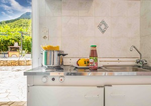 Studio 'Veronis 3' with Sea View, Shared Pool & Wi-Fi in Ithaca