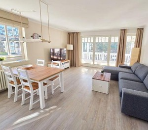 Klassik Schlafzimmer Und Balkon 