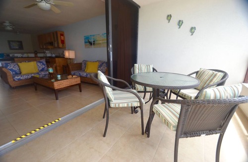 St. Lawrence Gap Condo | APPROVED ACCOMMODATION - SEA GLASS - Spacious duplex in St Lawrence Gap