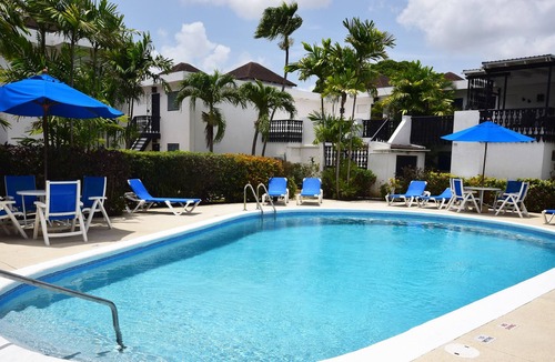 Rockley Apartment | Comfy & Spacious Apt Walking Distance to Beach