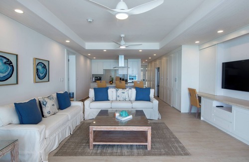 Whitehaven Villa | East Resort