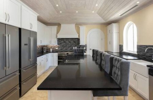 Old Trees Bay Condo | La Mirage at Old Trees by Young Estates