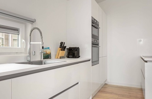 Wemeldinge House | Nice apartment in villa for 4 guests with WIFI, TV and patio