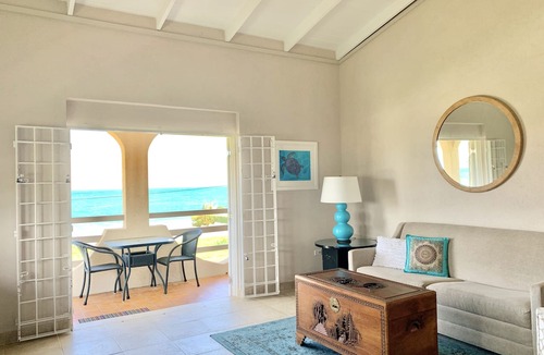 Oistins Apartment | Ocean facing spacious One Bedroom Apt two minutes walk to the beach