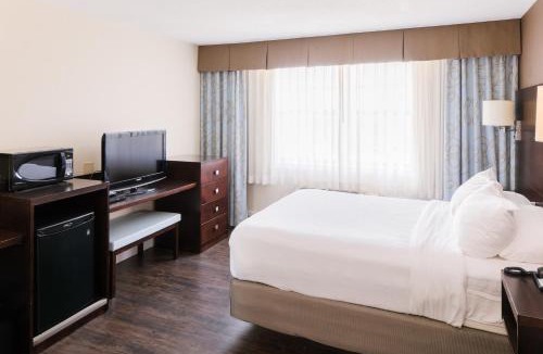 Charlottetown Hotel | Rodd Royalty