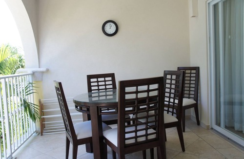 Dover Condo | Sapphire beach Condo 115 located on Dover Beach. Two bedroom