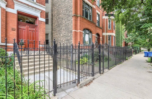 Near North Side House | Scott C.H.
