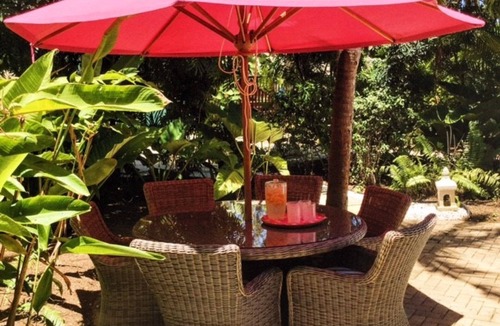 Gibbs Bay Villa | Secluded 3 Bedroom Villa, Sleeps 6, Close to Gibbs Beach, includes housekeeper