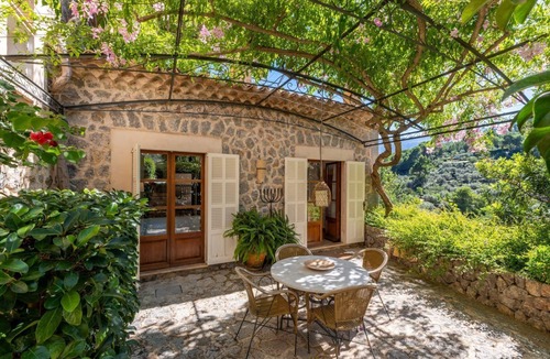 Soller Villa | Spacious 9-bedroom private villa with AC in lovely Sóller