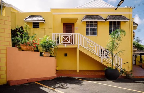 Bayville Apartment | Tamarind- Close to Carlisle Bay Beach & Bridgetown