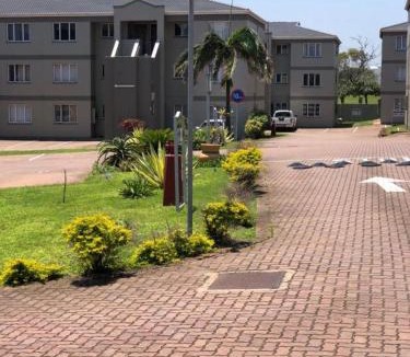 Durban Beachfront Apartment | Whispering Waves SummerSands