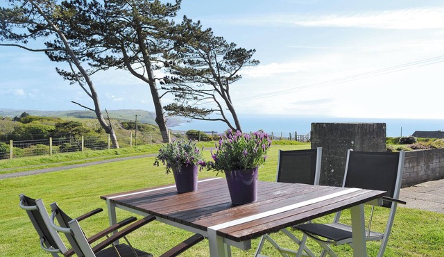 2 bedroom accommodation in Aberystwyth in Aberystwyth
