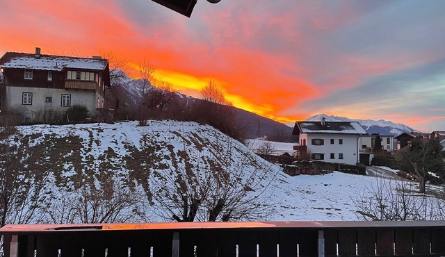 65 m² Apartment with Terrace & Nordkette Views in Innsbruck