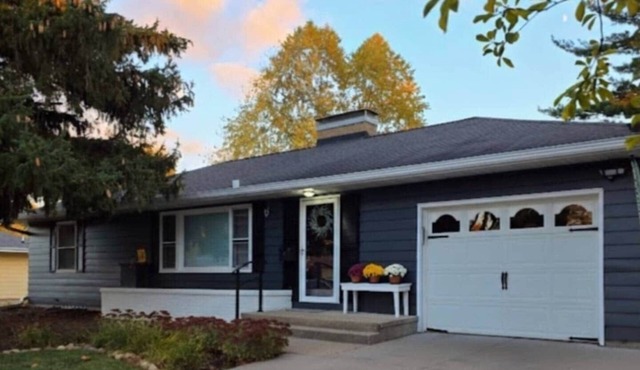 Ames Guest House in Ames