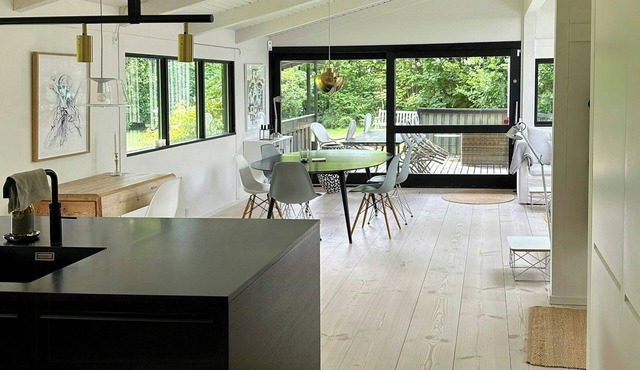 Architect-designed 80s house by Hornbæk in Hornbæk
