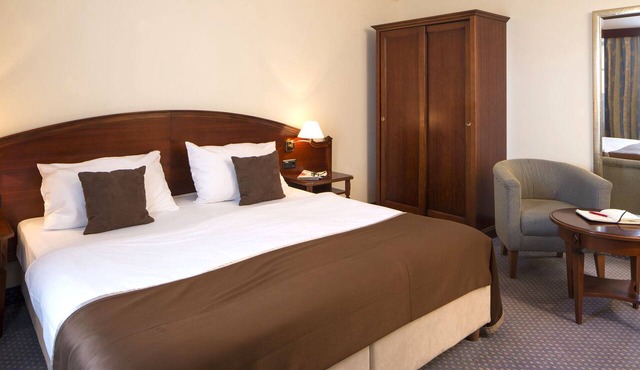 Austria Trend Hotel Schloss Wilhelminenberg in Vienna