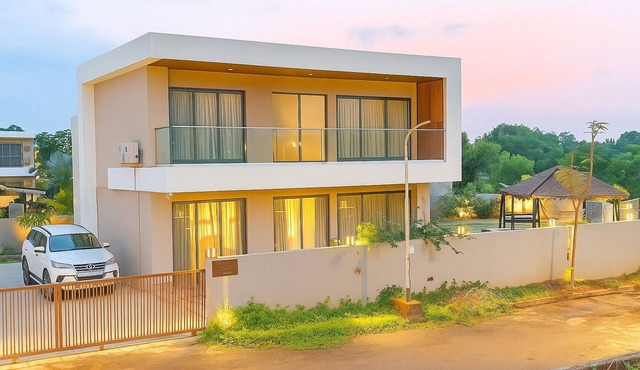 Aviators Abode 3BHK Villa, Private pool Mountain View in Karjat in Karjat