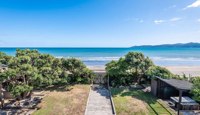 Beachfront with room for everyone! in Paraparaumu
