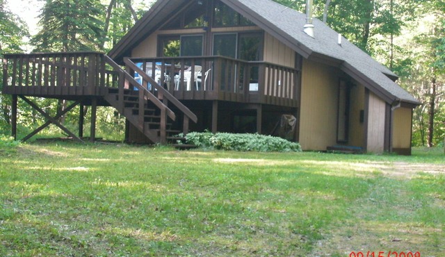Cabin by Lake Harold in Lakes Of The North Association in Elmira