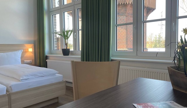 Double room comfort - Laboratory II - Lokschuppen Pasewalk- Guest houses with double room, single room in Pasewalk