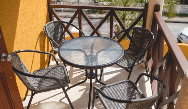 Frontline apartment No. 2