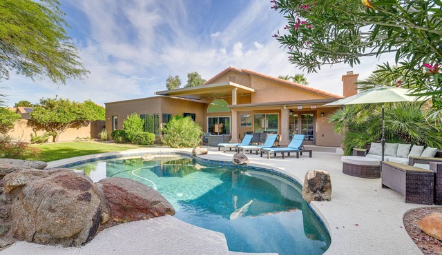 Heated Pool & Patio: Tempe Retreat Near Hiking! in Phoenix