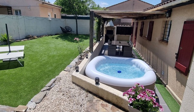 House with Jacuzzi near Carcassonne in Conques-sur-Orbiel
