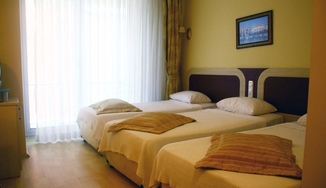 Isik Otel in Ayvalik