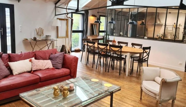 L'indus' + independent studio in Vertou