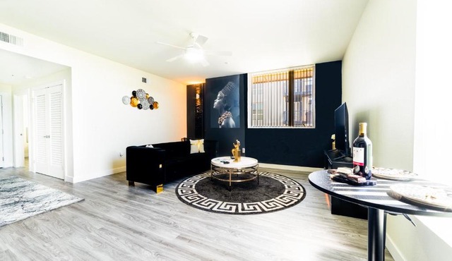 Luxury High-rise w/ 2 King Beds in Tempe