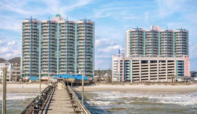 Oceanfront Escape BR w/Spa Bath in North Myrtle Beach