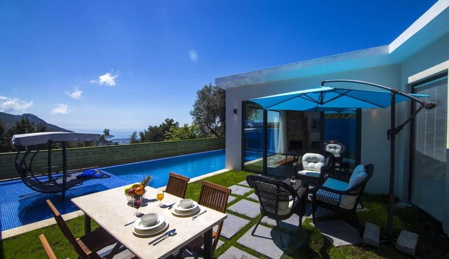 Romantic luxury "honeymoon" hideaway in the hills above Kalkan in a rural idyll in ISLAMLAR