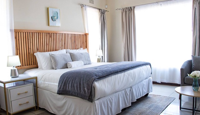Spacious 5-bedroom house in charming and peaceful Gaborone North with a garden in Gaborone