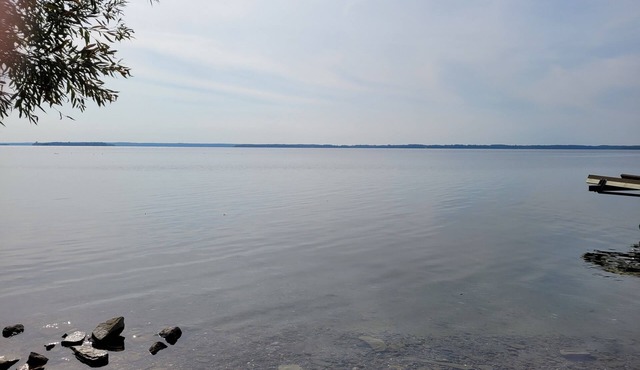 Stunning views, cottage charm and modern luxury converge in the 1000 Islands! in Gananoque