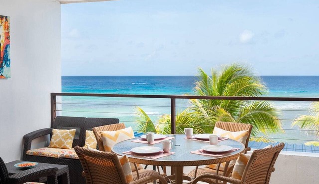 Sunset Beach - Ocean front with stunning sea views, WI-FI, AC.