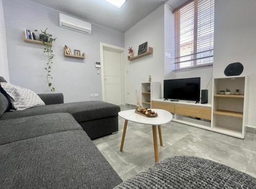 Ta Nenu Maisonette near Valletta & the Three Cities in Paola