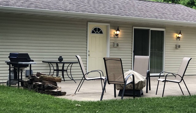 Two Bedroom Guest House in Solon
