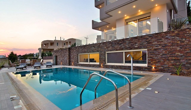 Villa Nelmar, Luxury Villas in Anavyssos in Athens