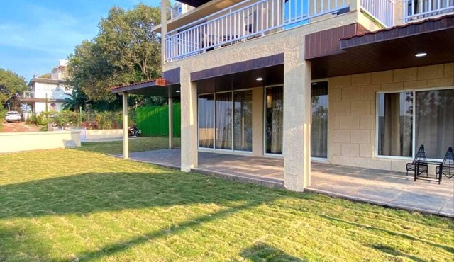 Villa with private Pool in Panchgani