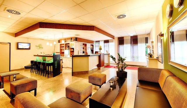 Your Next Favorite Vacation Spot Is Ready to Welcome You! Pets Are Welcome! in Chemnitz