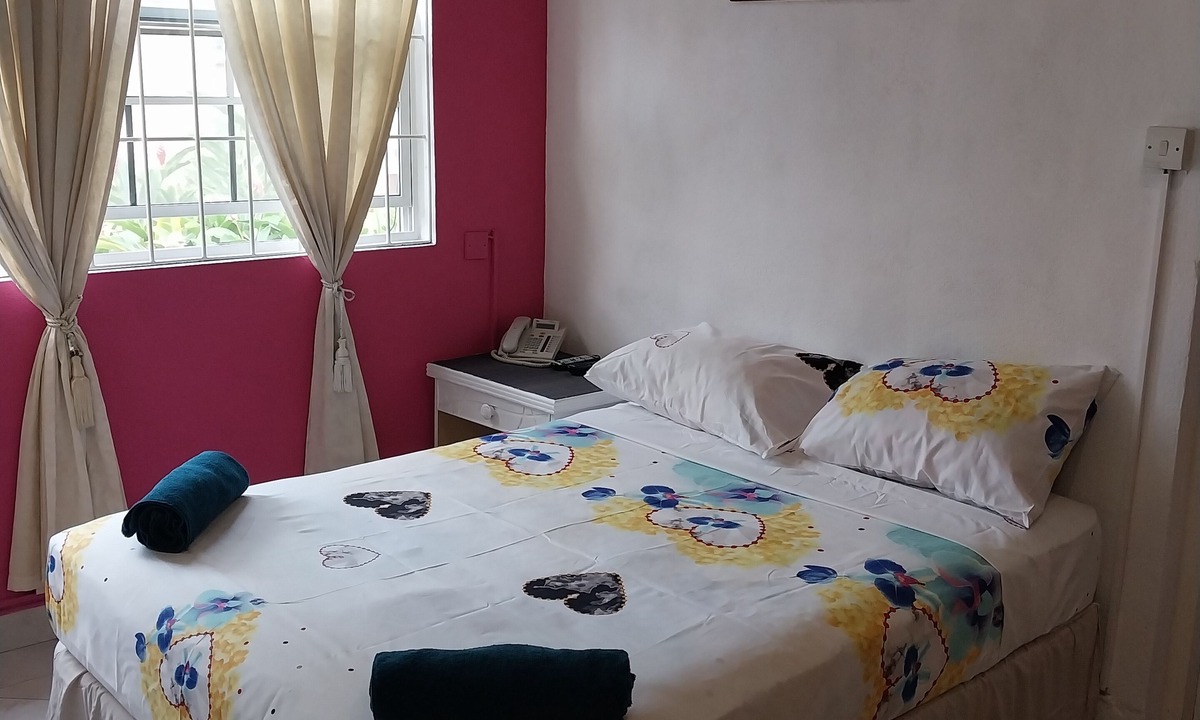 Westmoreland Apartment | Pondbottom Apartment Hotel