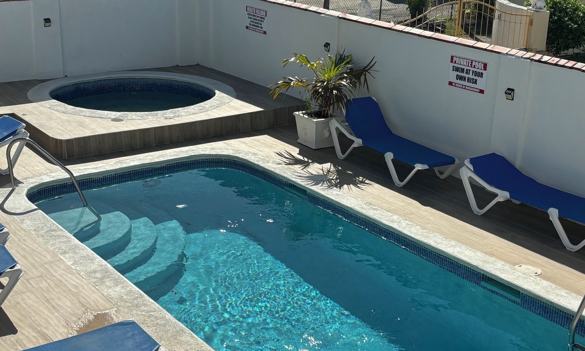 St. Lawrence Gap Apartment | Rose Apartments Barbados
